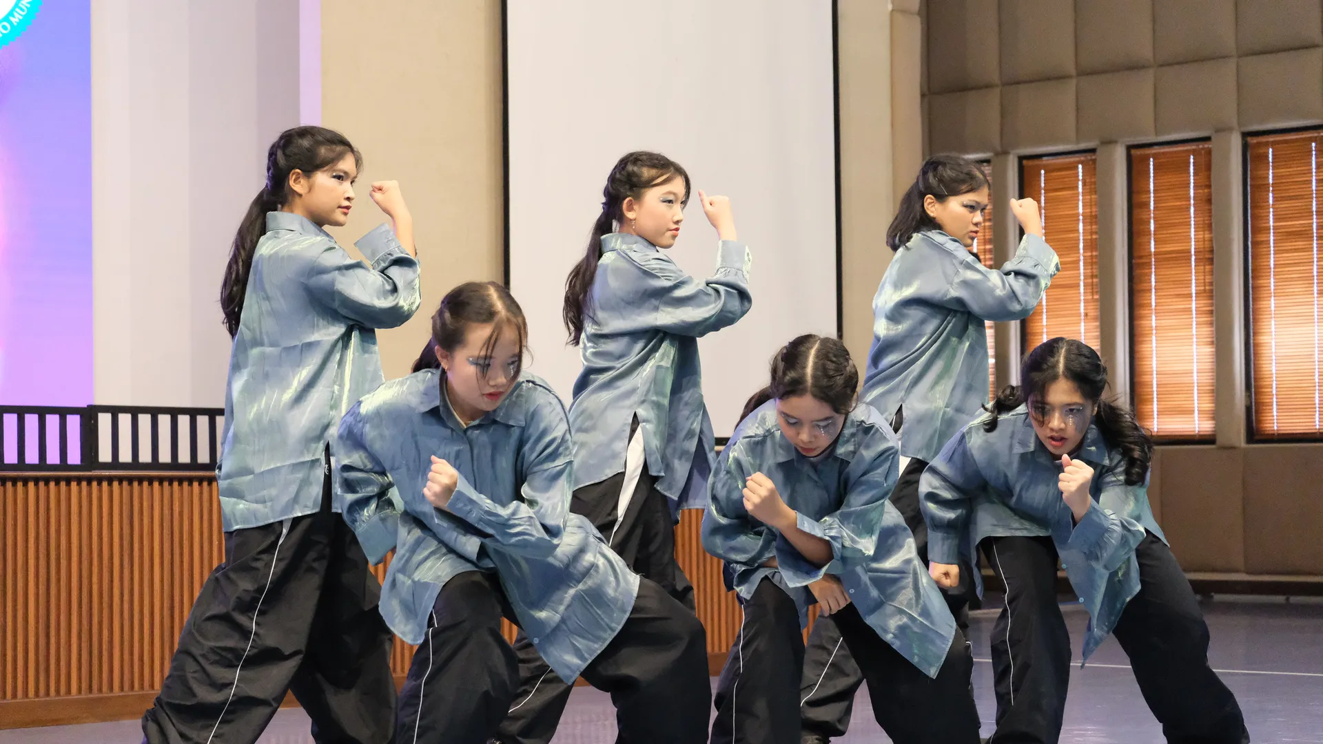 Salah satu tarian yang dipentaskan